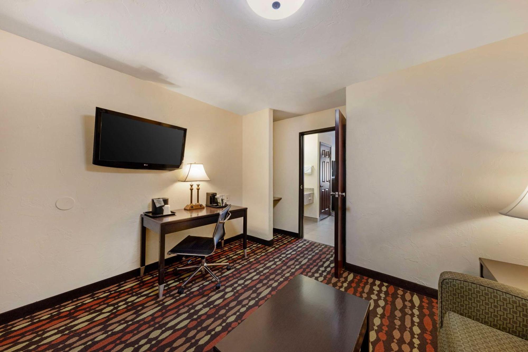Best Western Greentree Inn & Suites Moore Exterior foto