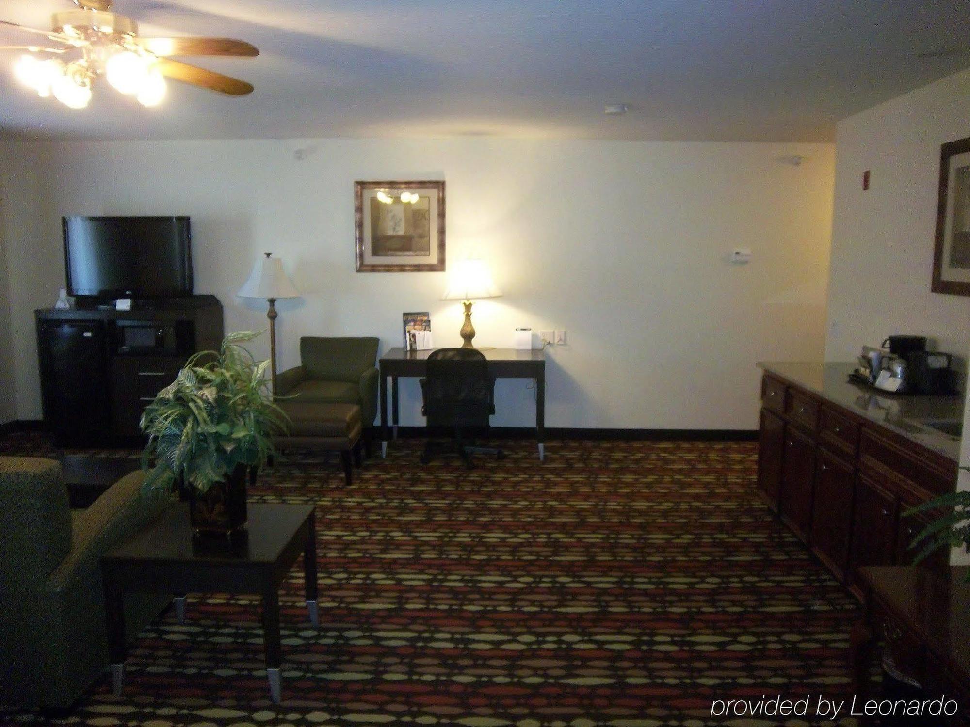Best Western Greentree Inn & Suites Moore Cameră foto